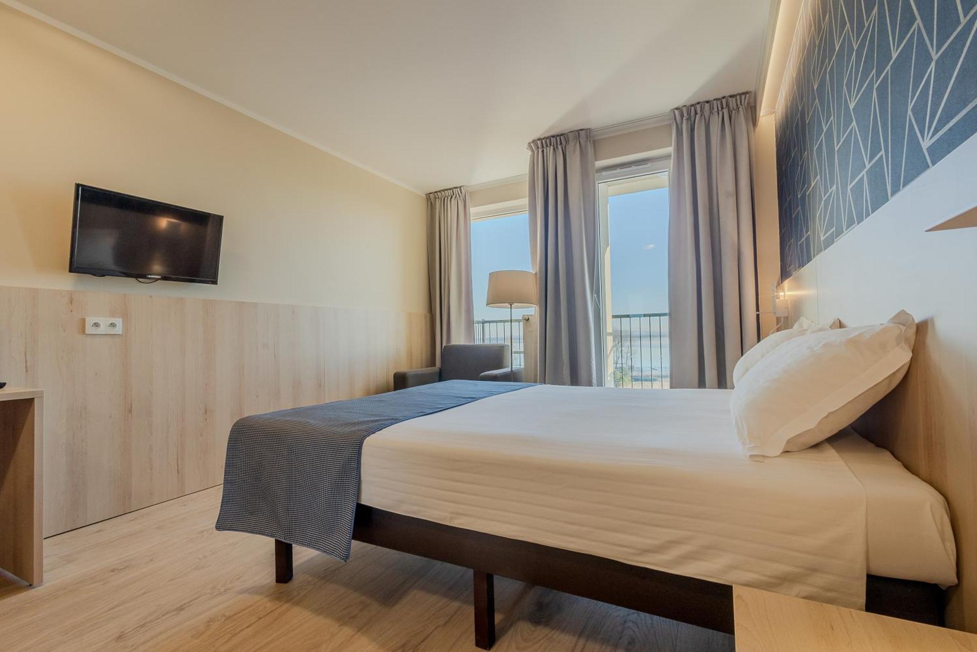 Blue Marine Mielno Aparthotel Миелно Екстериор снимка