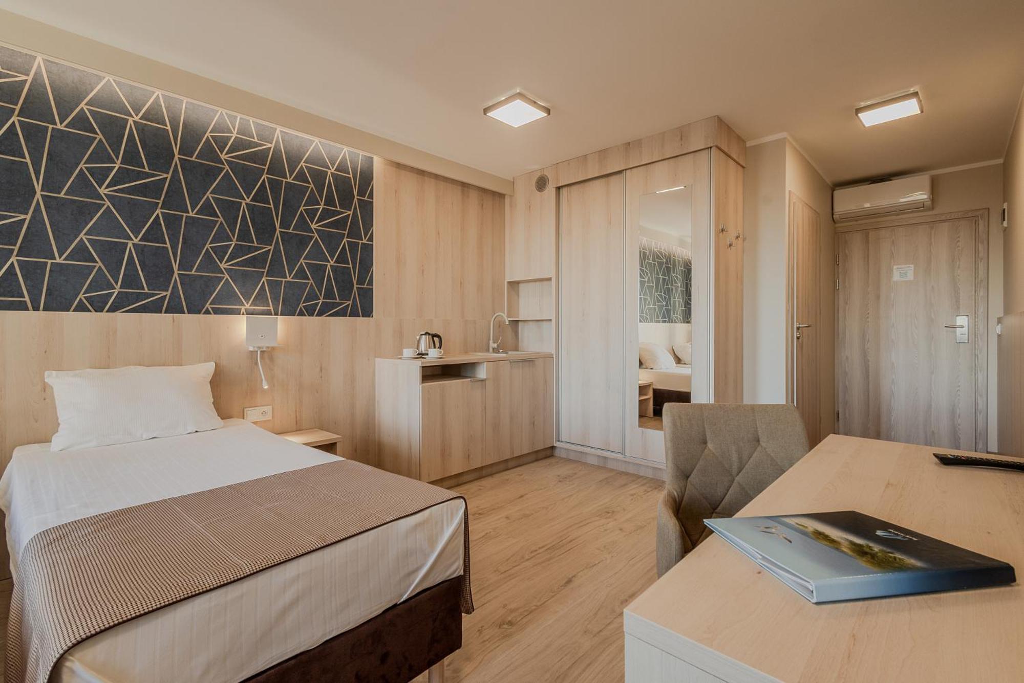 Blue Marine Mielno Aparthotel Миелно Екстериор снимка