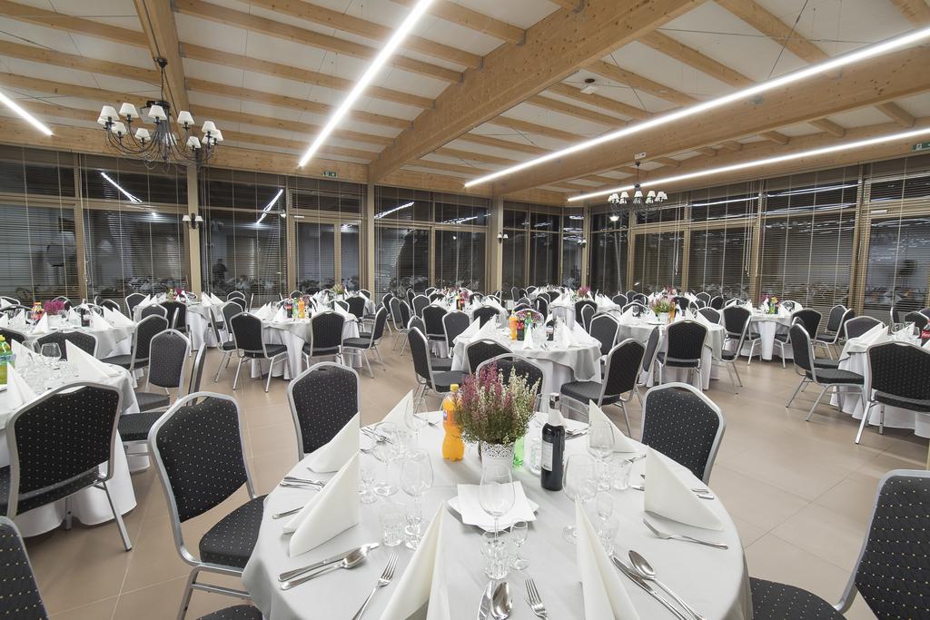 Blue Marine Mielno Aparthotel Миелно Екстериор снимка