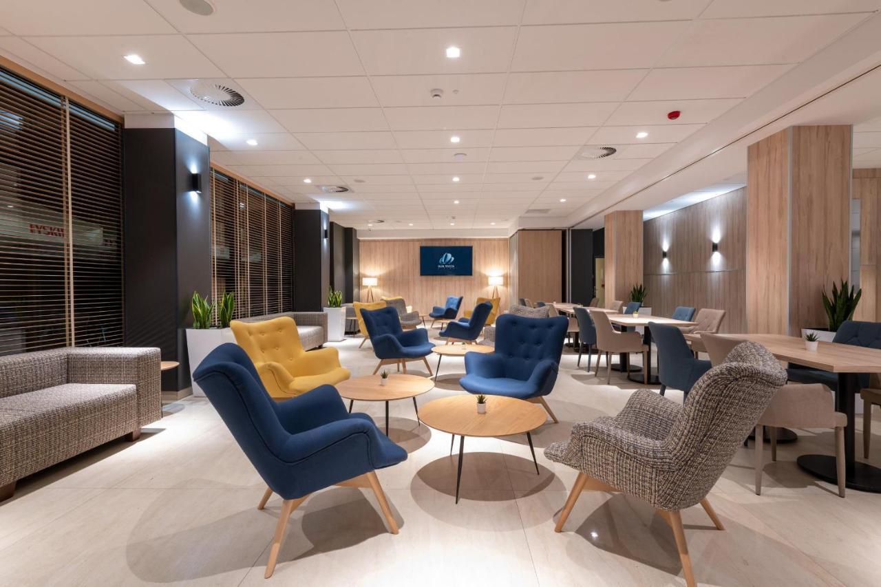 Blue Marine Mielno Aparthotel Миелно Екстериор снимка