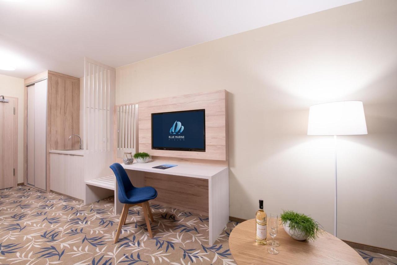 Blue Marine Mielno Aparthotel Миелно Екстериор снимка